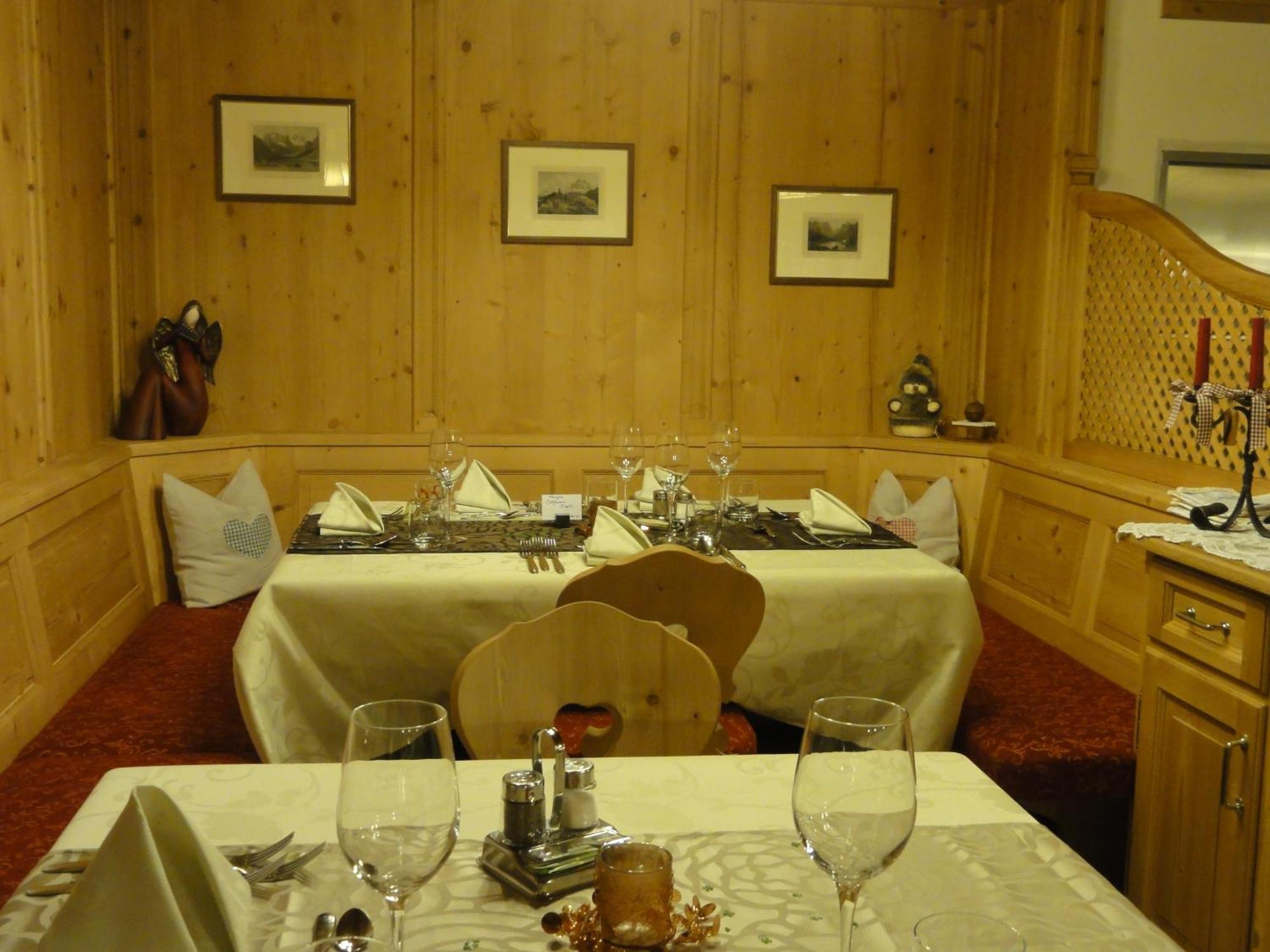 Stauder Hotel Dobbiaco Kültér fotó